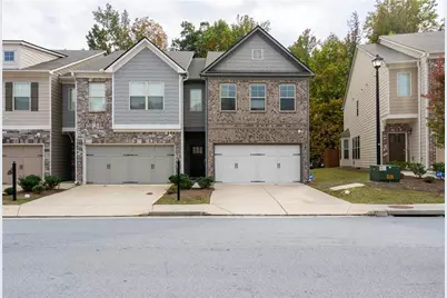 5851 Radford Loop, Fairburn, GA 30213 - Photo 1