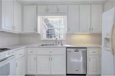 2864 Holly Oaks Drive, Marietta, GA 30062 - Photo 16