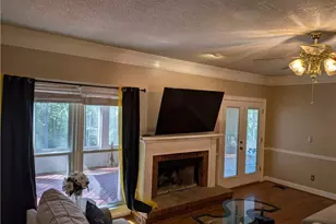 4401 Riverlake Way, Snellville, GA 30039 - Photo 12