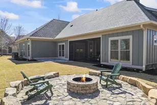 410 Edgewater Trl, Toccoa, GA 30577 - Photo 12