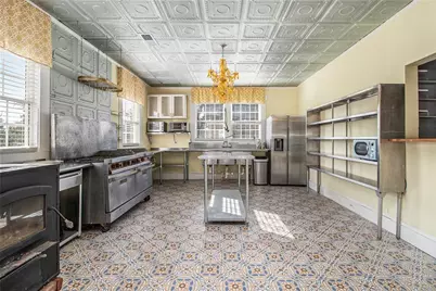 1208 N Broad Street NE, Rome, GA 30161 - Photo 12