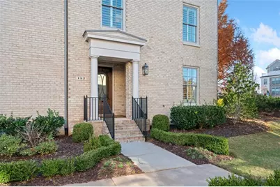 152 Grand Crescent, Alpharetta, GA 30009 - Photo 2
