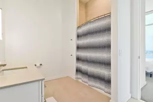 205 12th St, Atlanta, GA 30309 - Photo 14