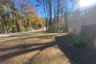 2785 Battle Forrest Dr, Decatur, GA 30034 - Photo 16