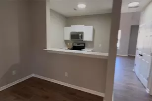 1702 Camden Forrest Tr, Riverdale, GA 30296 - Photo 4