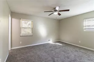 633 Larchmont Cir NW, Atlanta, GA 30318 - Photo 12