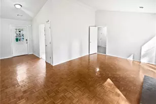 4727 Garden Hills Dr, Stone Mountain, GA 30083 - Photo 12