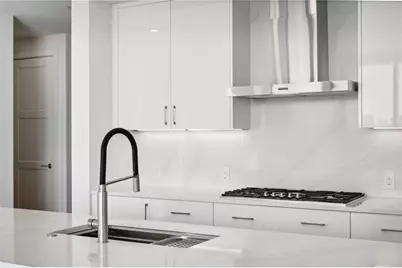 2425 Peachtree Road NE #1106, Atlanta, GA 30305 - Photo 4