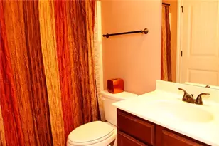 8178 Lochley Dr, Fairburn, GA 30213 - Photo 10