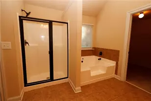 8178 Lochley Dr, Fairburn, GA 30213 - Photo 20