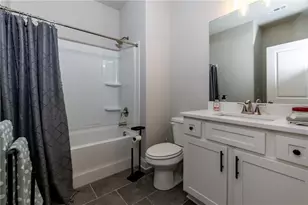 305 Parkers Pl, Hoschton, GA 30548 - Photo 16