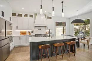 3041 Parkridge Dr NE, Brookhaven, GA 30319 - Photo 6