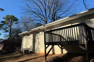 3705 Daisy Dr, Decatur, GA 30032 - Photo 14