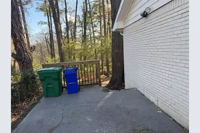 3705 Daisy Drive, Decatur, GA 30032 - Photo 10