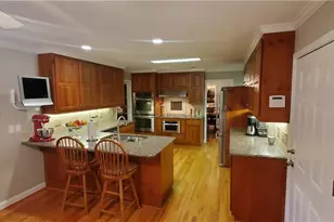 1030 Lake Haynes Dr NE, Conyers, GA 30012 - Photo 36