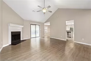 2065 Arbor Forest Dr SW, Marietta, GA 30064 - Photo 4