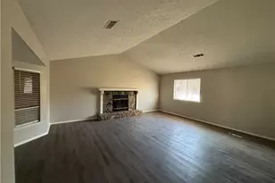 5449 Martins Crossing Rd, Stone Mountain, GA 30088 - Photo 2