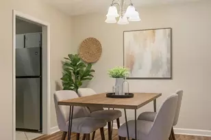 1011 Dunbar Dr, Atlanta, GA 30338 - Photo 8