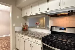 1011 Dunbar Dr, Atlanta, GA 30338 - Photo 16