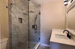 1800 Pinedale Dr NW, Atlanta, GA 30314 - Photo 16