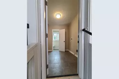 1800 Pinedale Drive NW, Atlanta, GA 30314 - Photo 26