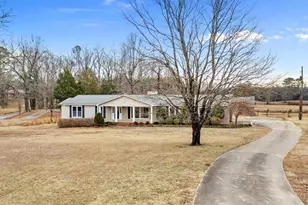 306 Ervin Coker Rd NE, Rome, GA 30161 - Photo 2