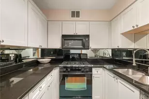 2479 Peachtree Rd NE, Atlanta, GA 30305 - Photo 16