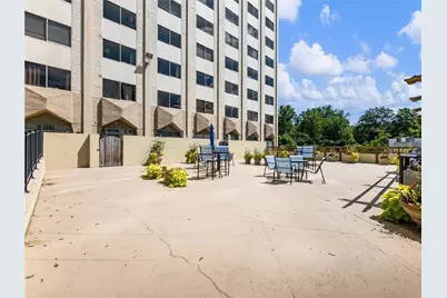 2479 Peachtree Road NE #407, Atlanta, GA 30305 - Photo 40