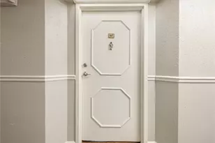 2479 Peachtree Rd NE, Atlanta, GA 30305 - Photo 12