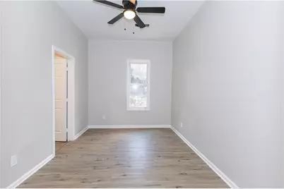 218 E Tinsley Street, Griffin, GA 30223 - Photo 18