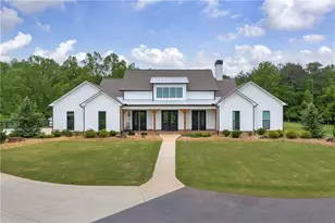 3004 Lipscomb Lake Rd, Pendergrass, GA 30567 - Photo 2