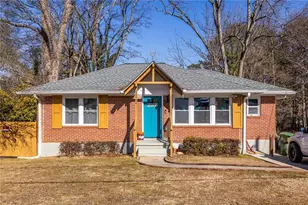 1122 Elaine Dr, Forest Park, GA 30297 - Photo 2