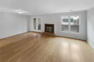 6295 Windsor Trace Dr, Peachtree Corners, GA 30092 - Photo 6