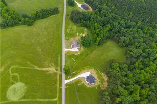 662 Lake Cir Rd, Buchanan, GA 30113 - Photo 2