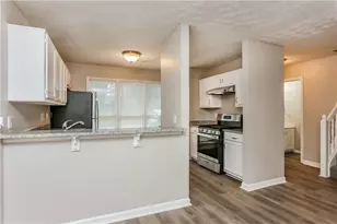 4893 Autumn Cir, Stone Mountain, GA 30088 - Photo 8