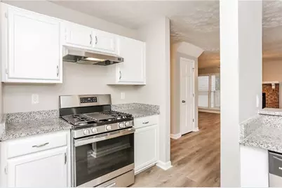 4893 Autumn Circle, Stone Mountain, GA 30088 - Photo 10