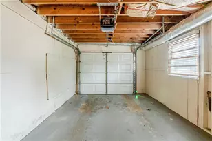 2202 Troutdale Dr, Decatur, GA 30032 - Photo 28