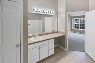 1394 Orchard Park Dr, Stone Mountain, GA 30083 - Photo 10