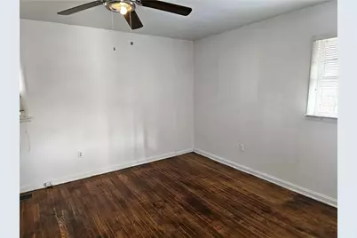 1877 Chapman Avenue, Atlanta, GA 30344 - Photo 4