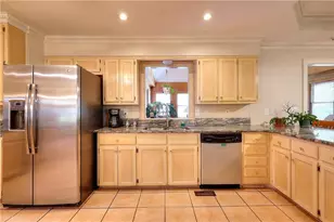 3889 Piney Brook Dr, Loganville, GA 30052 - Photo 8