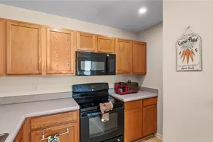 7712 Autry Cir, Douglasville, GA 30134 - Photo 4