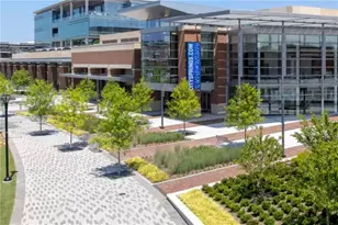 318 Sandy Springs Cir, Sandy Springs, GA 30328 - Photo 20