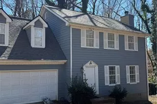 641 Spring Forest Dr, Lawrenceville, GA 30043 - Photo 2