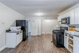 8523 Duncan St, Douglasville, GA 30134 - Photo 6