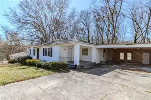 8523 Duncan St, Douglasville, GA 30134 - Photo 2