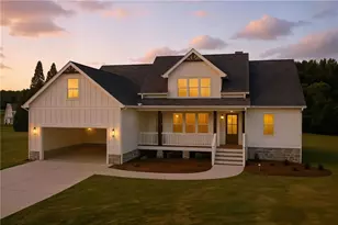 104 Bobwhite Dr, Calhoun, GA 30701 - Photo 1