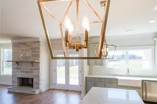 5410 Crow Dr, Cumming, GA 30041 - Photo 28