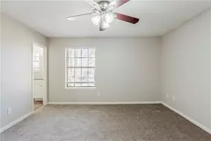 2419 Leslie Brook Dr, Decatur, GA 30035 - Photo 18