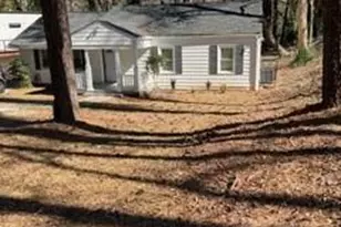 2158 Beecher Rd SW, Atlanta, GA 30311 - Photo 2