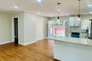 2745 Marco Dr NW, Atlanta, GA 30318 - Photo 8